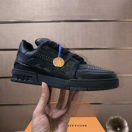 Picture of Louis Vuitton Shoes _SKULVsz35-45hnh020216230